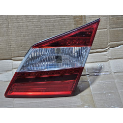 92404-3M22 Hyundai Genesis Sedan Right Trunk LED Inner Tail Lamp 2012-2014
