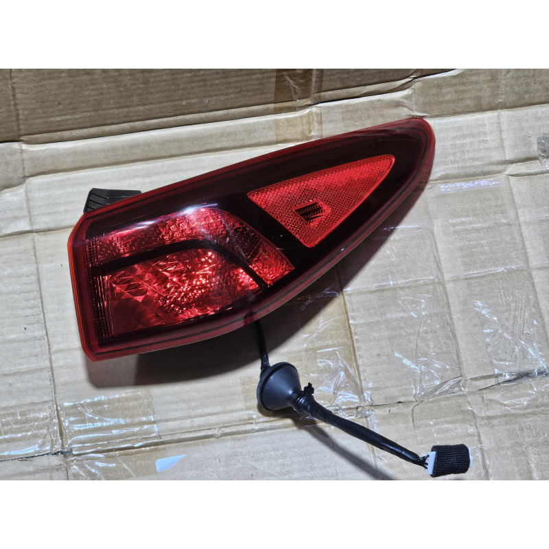 92402J9510 Hyundai Kona Right Tail Lamp 2022-2023