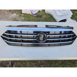 17A853653E Volkswagen Jetta Grille Chrome Grill 2019-2021