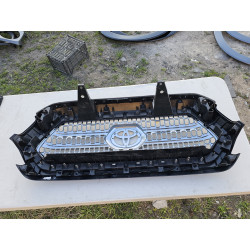 53113-04030 Toyota Tacoma Chrome Grille 2016-2020 53100-04500