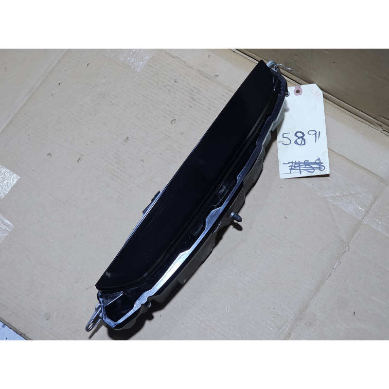 M8E2-13404-AL Land Rover Range Rover Vogue Right Stop LED Tail Lamp