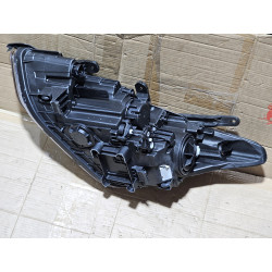 92102-4Z500 Hyundai Santa Fe Sport Right LED Halogen Headlight 2016-2018