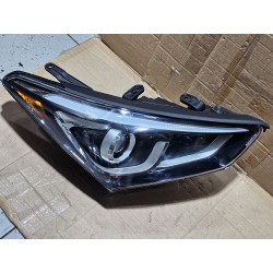 92102-4Z500 Hyundai Santa Fe Sport Right LED Halogen Headlight 2016-2018