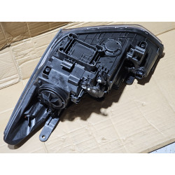 92102-4Z500 Hyundai Santa Fe Sport Right LED Halogen Headlight 2016-2018