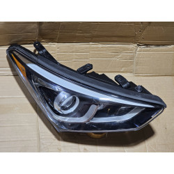 92102-4Z500 Hyundai Santa Fe Sport Right LED Halogen Headlight 2016-2018
