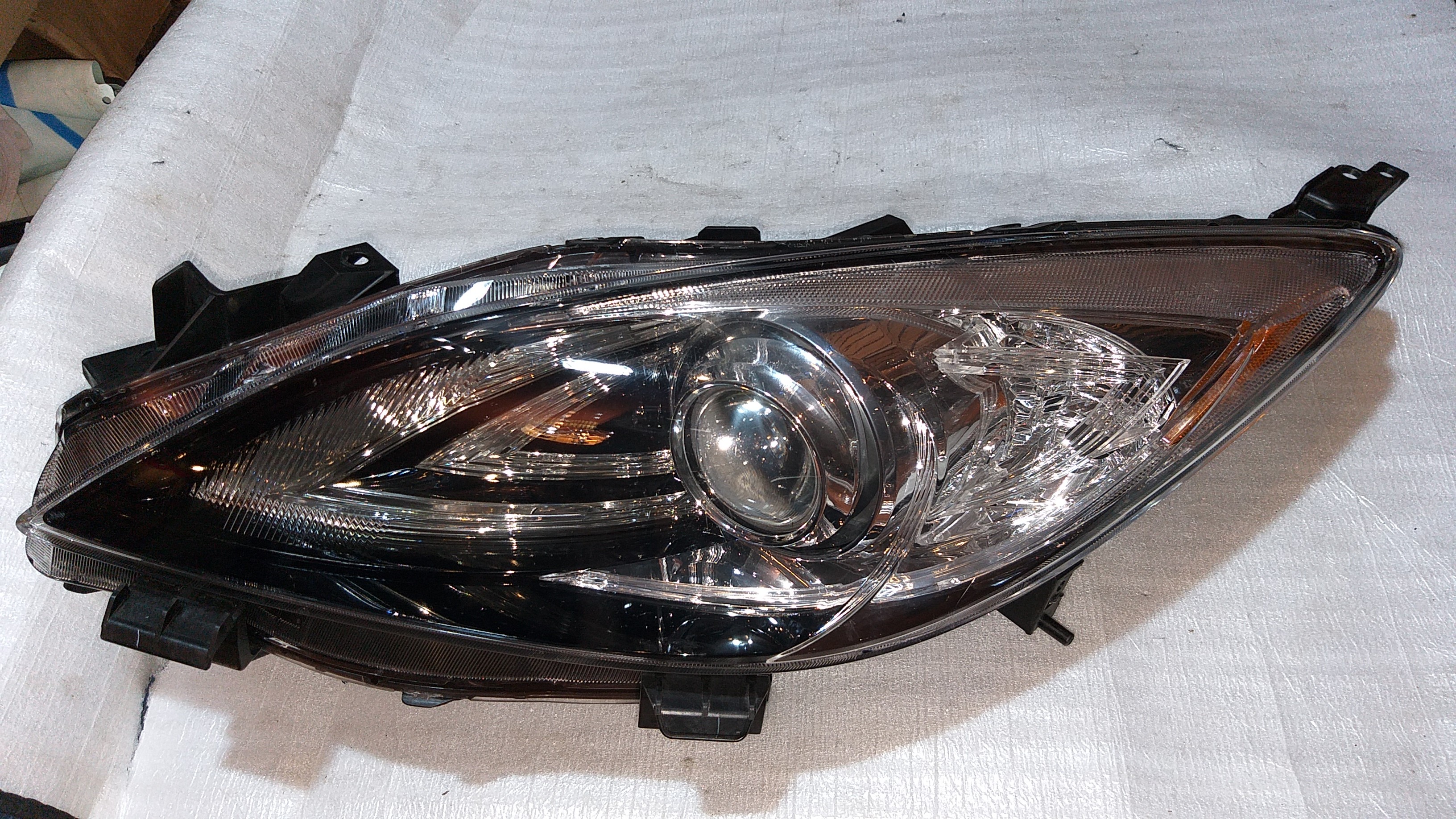 MAZDA 3 LEFT AFS XENON HEADLIGHT 2010-2013 BBM5-51040 USA