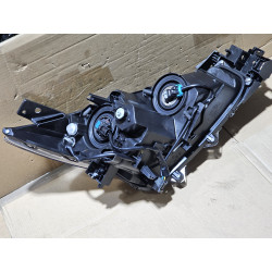 Mazda 3 Left Halogen Headlight 2017-2018