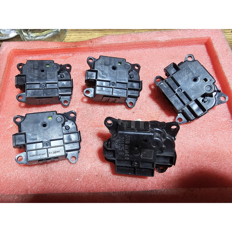27730-6RF0A Nissan Rogue HVAC Door Actuator Motor 2021-2025