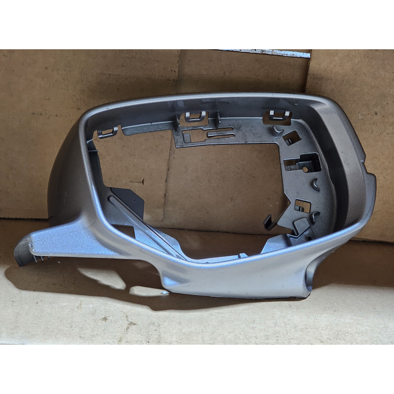 76200-T2G-A610-M6 Honda Accord Right Mirror Housing Trim 2016-2017