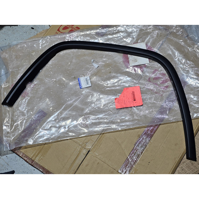 1MP39TRMAD Jeep Grand Cherokee Left Fender Flare 2011-2016 1MP38RXFAF