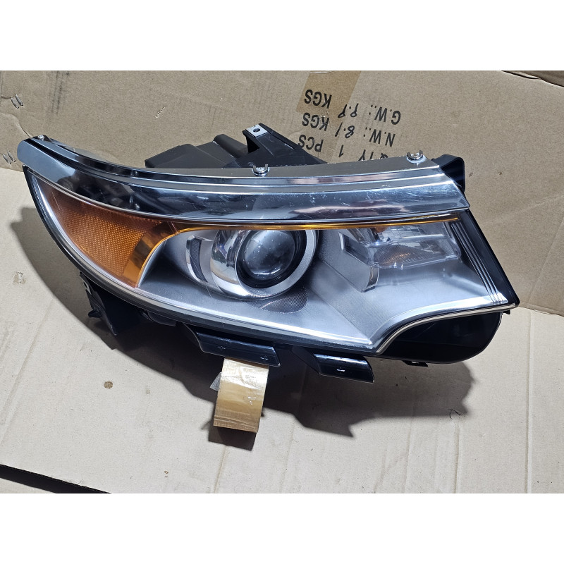 Ford Edge Right Halogen Headlight 2011-2014