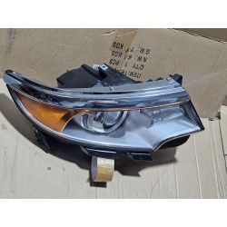 Ford Edge Right Halogen Headlight 2011-2014