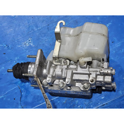 89541-35300 Toyota 4Runner Anti-Lock Brake Master Cylinder Booster Pump