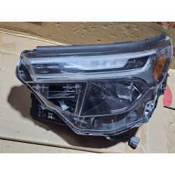 84002SL130 Subaru Forester Left Full LED Y-Head Adaptive Headlight 2025
