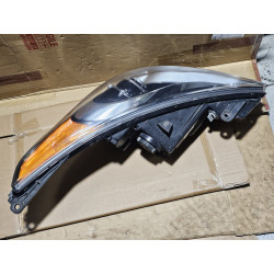92101-2V030 Hyundai Veloster Left LED/Halogen Headlight 2012-2017