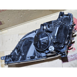 81185-47110 Toyota Prius Left Xenon Headlight 2004-2005