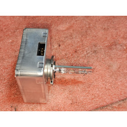 Alfa Romeo Giulia Xenon Headlight Bulb | Audi A3, Audi A4, Audi A5, GMC