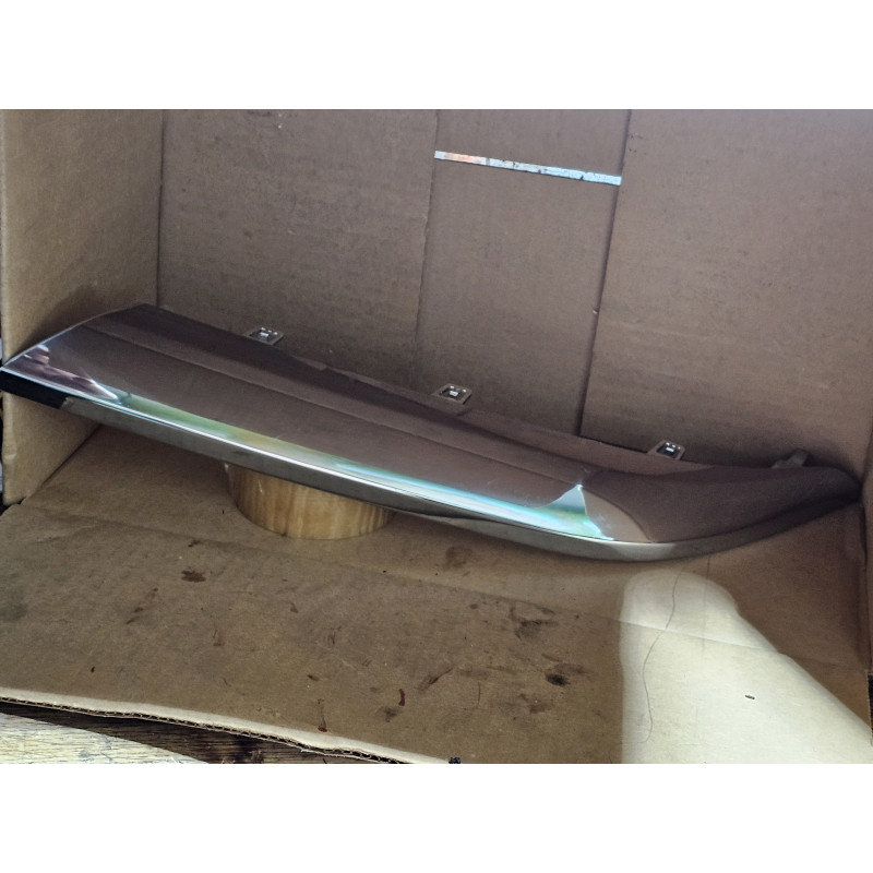 6KC62TRMAC Dodge Ram 1500 Left Front Bumper Trim Molding (Chrome) 2019-2024