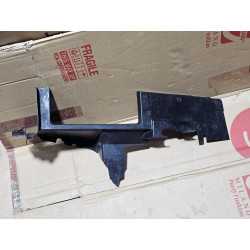 68328720AA Jeep Grand Cherokee Right Air Duct Inlet Baffle 2017-2020