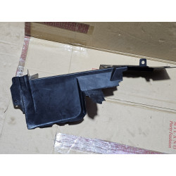 68328720AA Jeep Grand Cherokee Right Air Duct Inlet Baffle 2017-2020