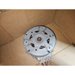 3137232033 Mercedes-Benz C Radiator Cooling Fan Motor 2015-2023 1137328706