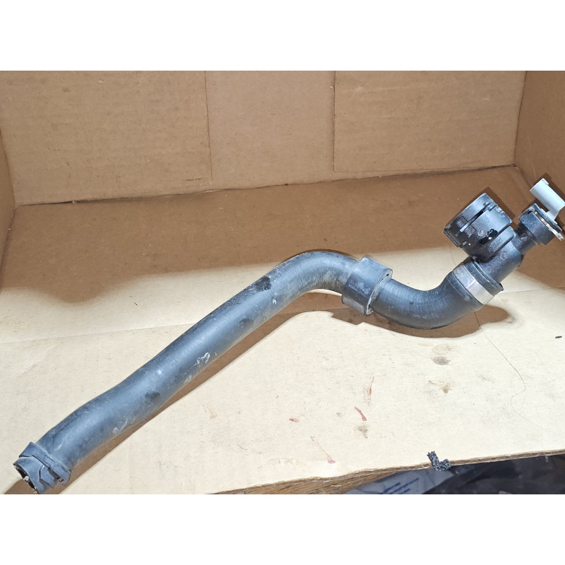 A0009056102 Mercedes-Benz Engine Coolant Hose Pipe Temperature Sensor