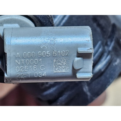 A0009056102 Mercedes-Benz Engine Coolant Hose Pipe Temperature Sensor