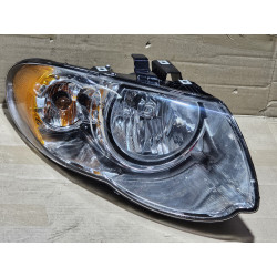 04857990AB Chrysler Town & Country Right Headlight 2005-2007