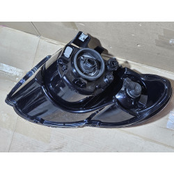 04857990AB Chrysler Town & Country Right Headlight 2005-2007