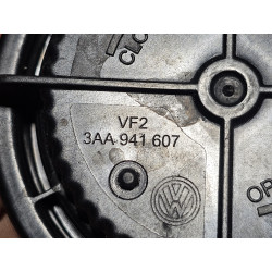 3AA941607 Cadillac ATS Headlight Cover Cap 90009172