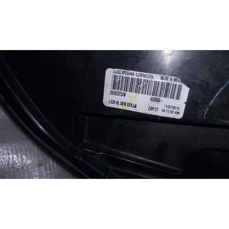 26060-ZT50B Nissan Sentra Left Black Bezel Headlight 2010-2012