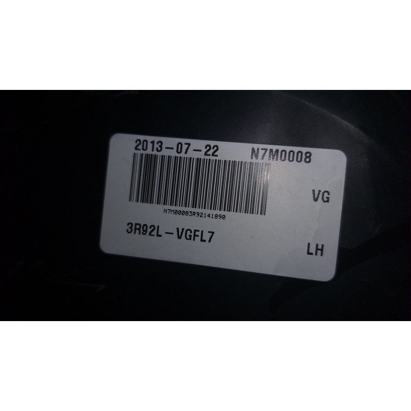92101-3R550 Kia Cadenza Left Xenon Headlight 2014-2016 92101-3R650