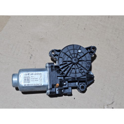 82450F2000 Hyundai Elantra Left Window Motor 2016-2020