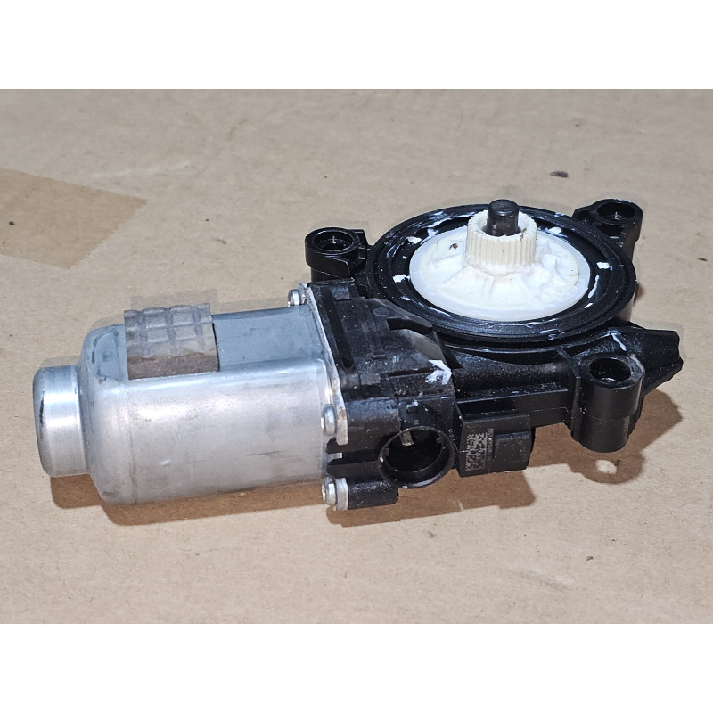 83450F2000 Hyundai Elantra Left Window Motor 2016-2020