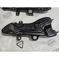 68204730AE Jeep Grand Cherokee Air Compressor Pump Lower Bracket Mount