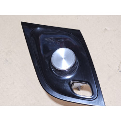 68240089AN Chrysler Pacifica Transmission Gear Shifter Knob Switch