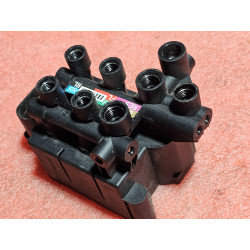 971616013C Audi E-Tron Air Suspension Control Valve Main Solenoid Block