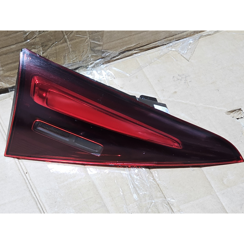 A1679066910 Mercedes-Benz GLE Left LED Inner Tail Lamp 2024-2025