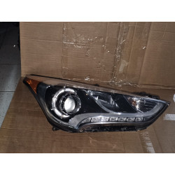 Hyundai Veloster Right LED Halogen Headlight 2012-2017