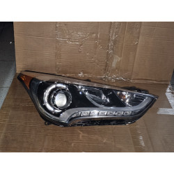 Hyundai Veloster Right LED Halogen Headlight 2012-2017