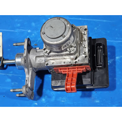 84758698 Chevrolet Silverado 1500 Brake Master Cylinder Booster ABS Pump