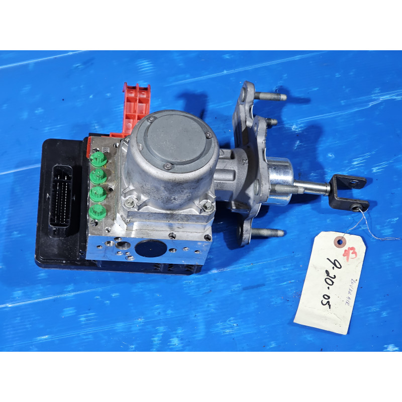 84989540 Chevrolet Silverado 1500 Brake Master Cylinder Booster ABS Pump