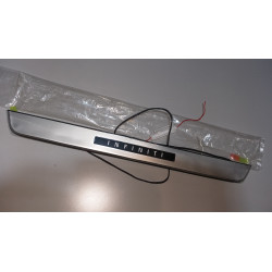 INFINITI QX30 FRONT RIGHT RADIANT ILLUMINATED DOOR SILL KICK PLATE 2017-2018 KE967-5D406 NEW