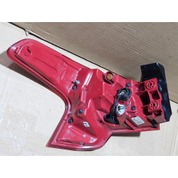 92402-CL100 Hyundai Santa Fe Hybrid Right LED Tail Lamp 2021-2023