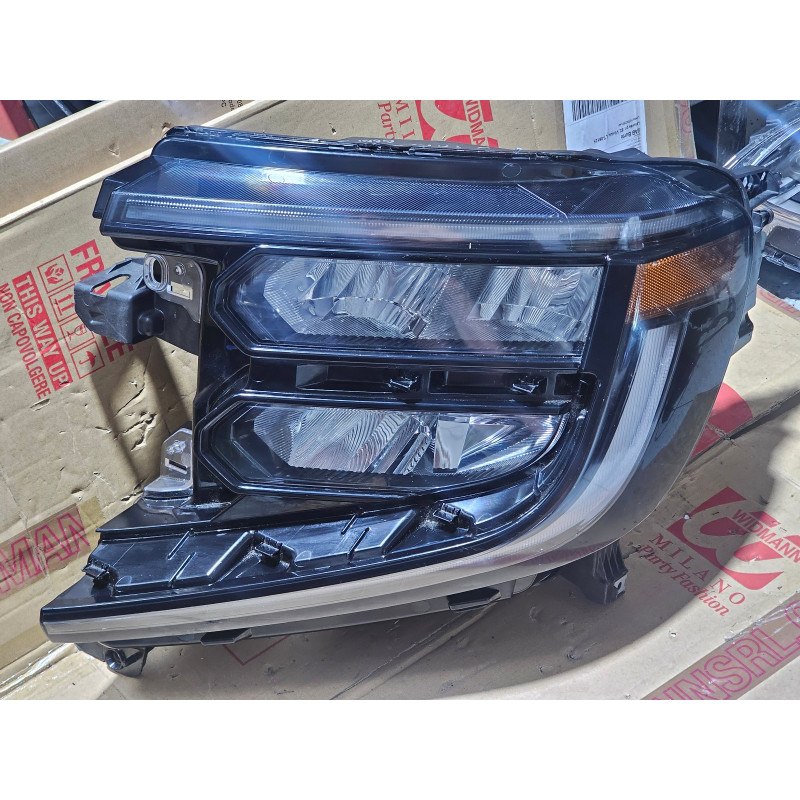 SL1B-13E015-A Ford Expedition Left LED Headlight 2025-2027 SL1B-13035-AL