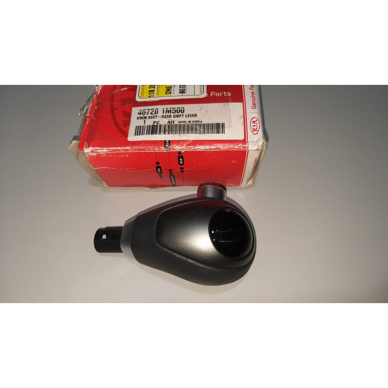 KIA FORTE GEAR SHIFT KNOB AUTO TRANS 2011-2012 467201M500 46720-1M500 NEW