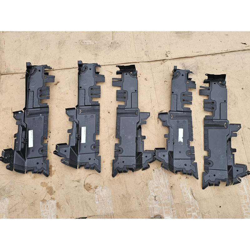 68468207AA Jeep Grand Cherokee Radiator Side Air Seal, Left 2022-2026