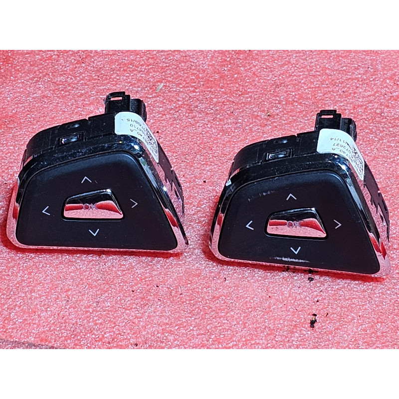 DP5T-9E740-A Lincoln MKC Steering Wheel Control Switch, Left 2015-2019