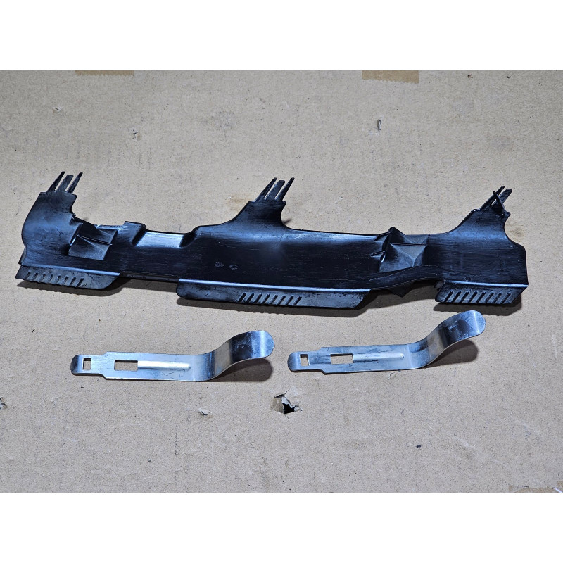 BMW 7 Series Left Headlight Lower Bracket 2016-2022