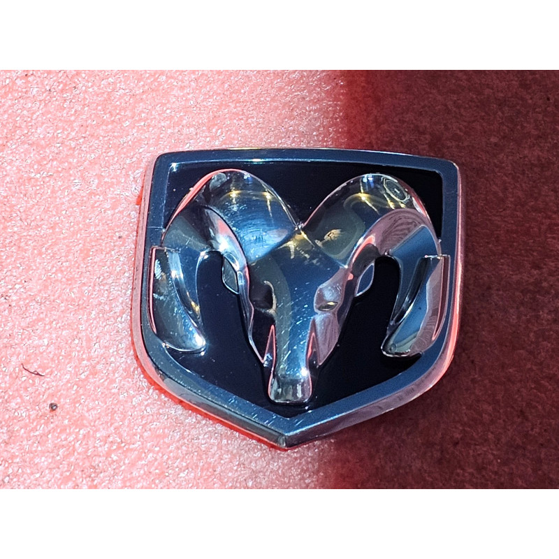 04806013AA Dodge Magnum Rear Body Panel Emblem Medallion 2005-2010